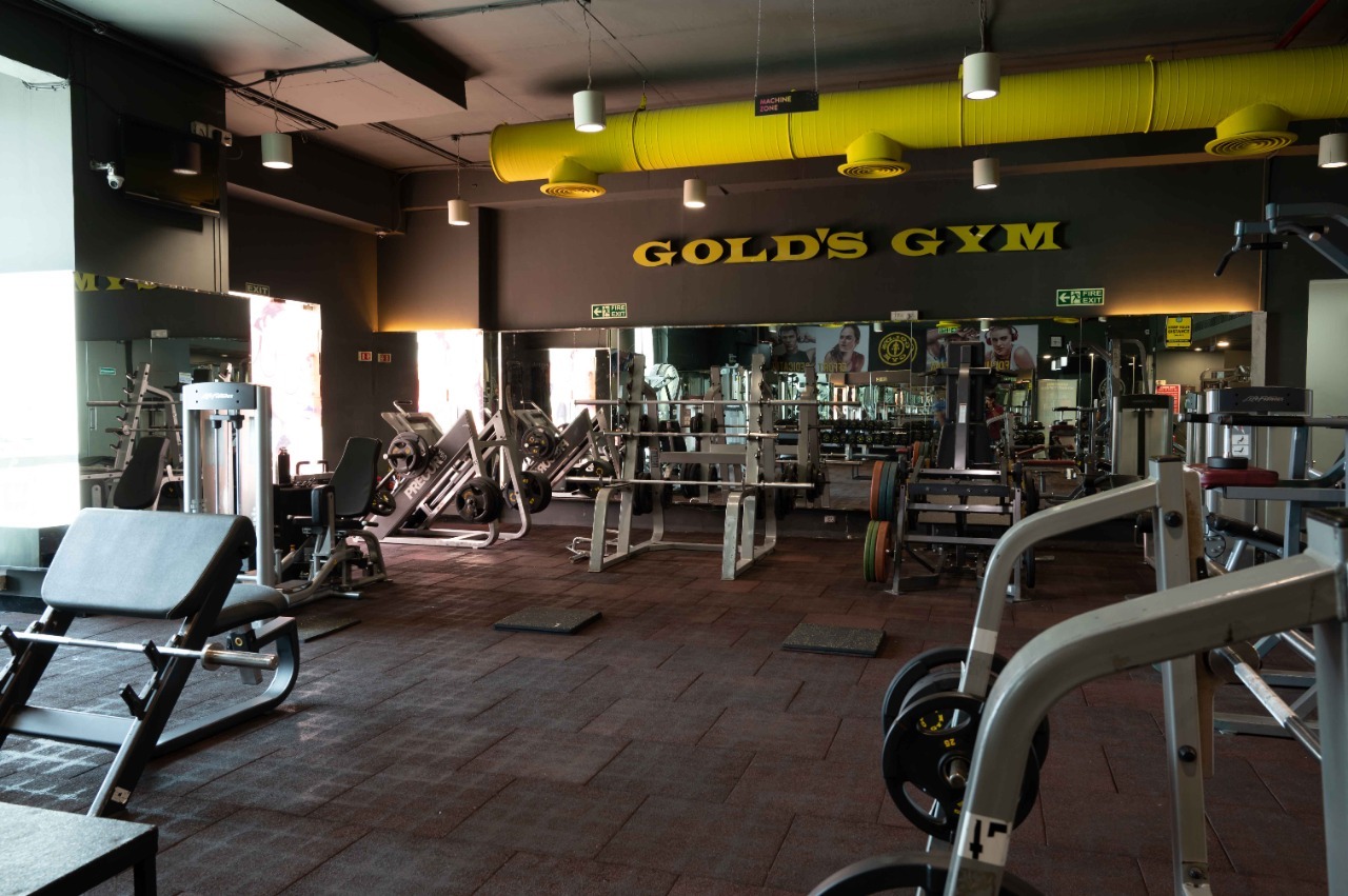 Unleash Your Inner Warrior: Mumbai’s Golden Fitness Destination – Gold’s Gym
