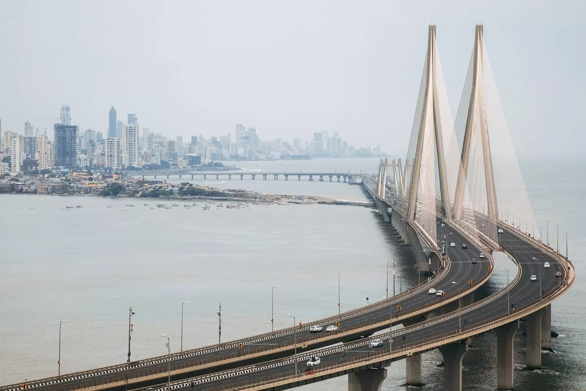 A Drive to Remember: The Unforgettable Experience of Bandra Worli Sea Link in Mumbai