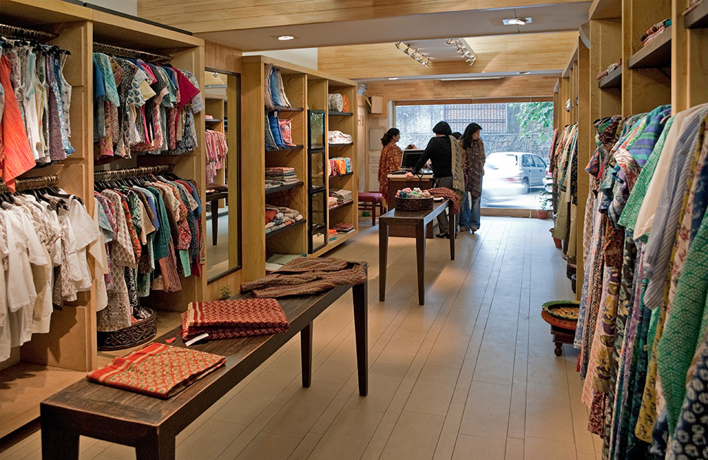 Discover the Beauty of Traditional Indian Embroidery at Aari Boutique 