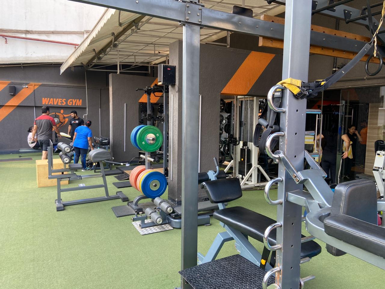 Experience the Ultimate Fitness Revolution at Waves Gym Mumbai