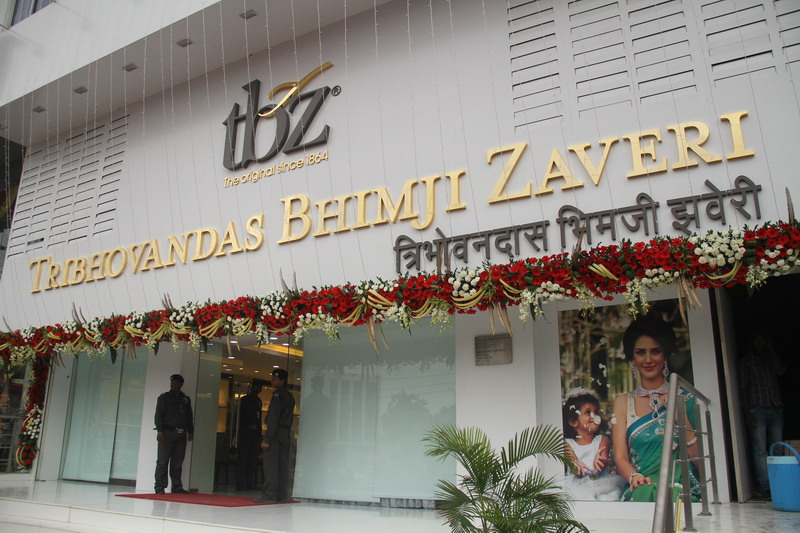 The Timeless Elegance of Tribhovandas Bhimji Zaveri Jewellery