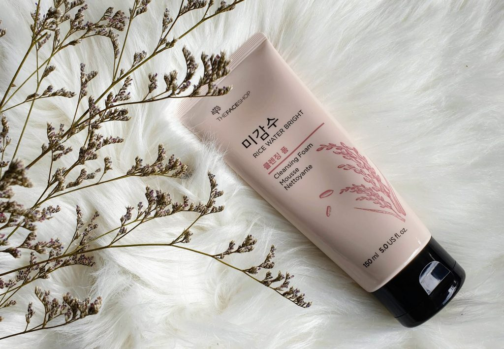 Discover the Secret to Radiant Skin with The Face Shop Rice Water Bright Foaming Cleanser – The Ultimate Beauty Must-Have!
