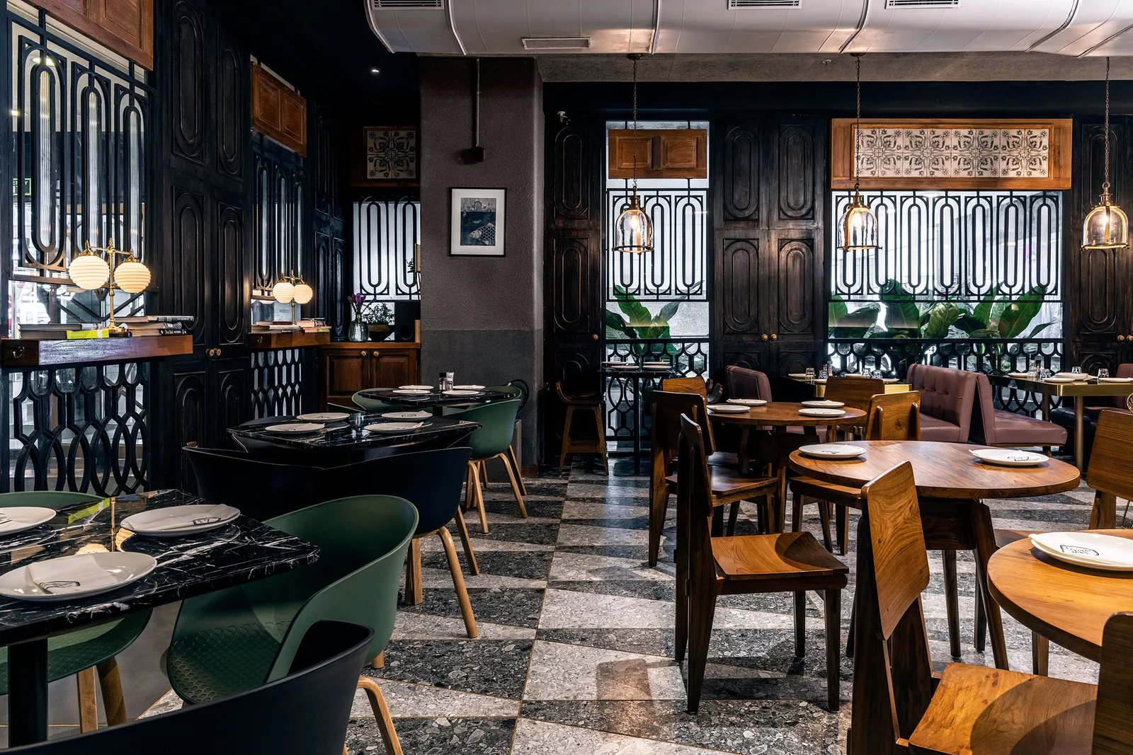 The Nutcracker Café: A Slice of Delight in Lower Parel, Mumbai!